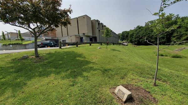 memorial outdoors
